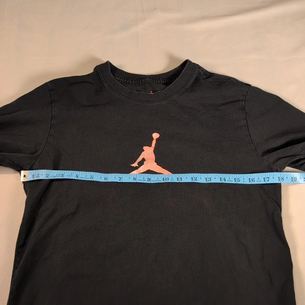 Jordan Sport DNA Black T-Shirt Logo Front #23 on Back Size Small